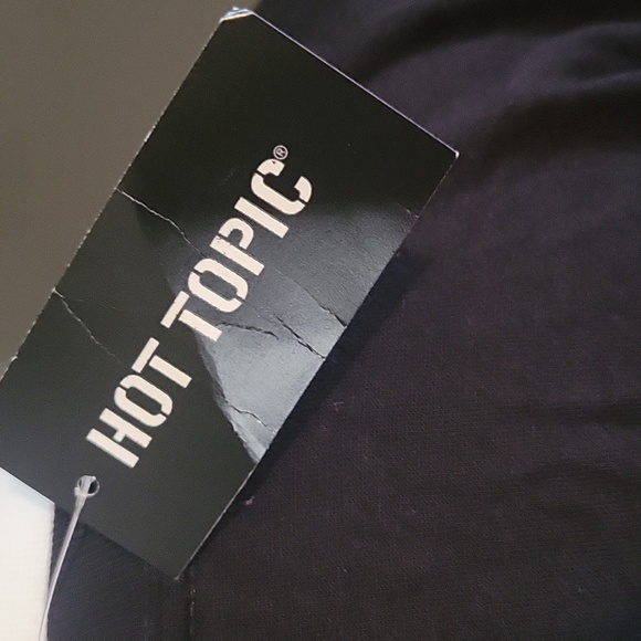 NWT Texas Chainsaw Massacre Tee XL - Picture 6 of 6